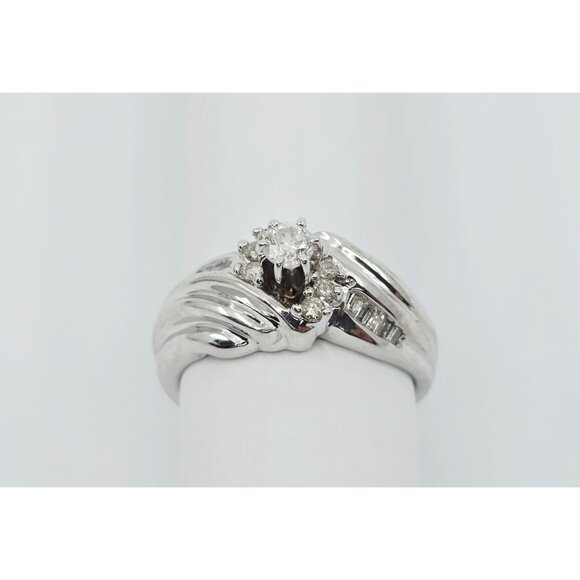 Unique 14K Solid White Gold Designer Round & Baguette Diamond Ring - Size 7.25